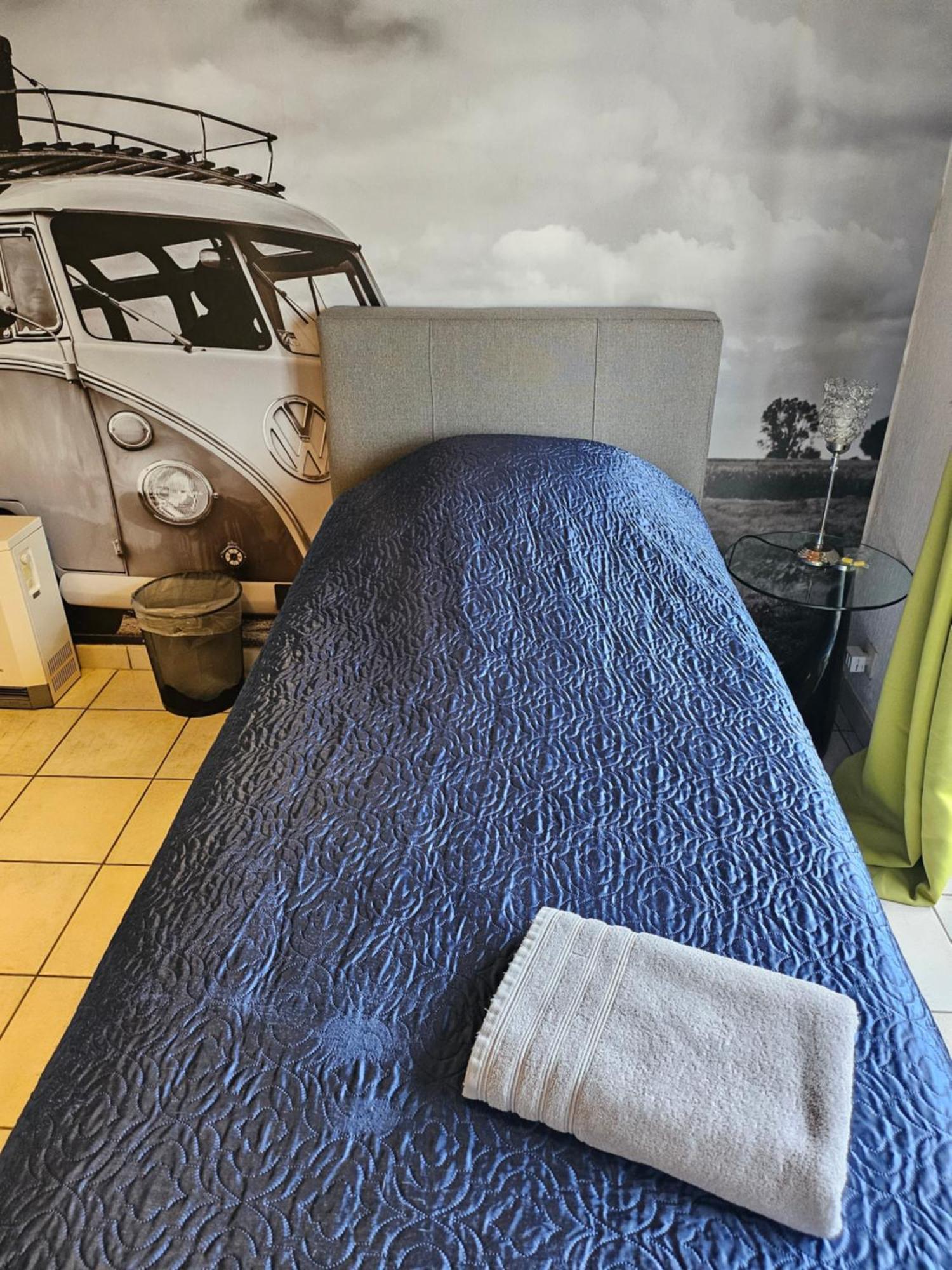 Homestay Gent-Merelbeke Self Check-In Service Melle Chambre photo